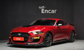 ������ Ford Mustang