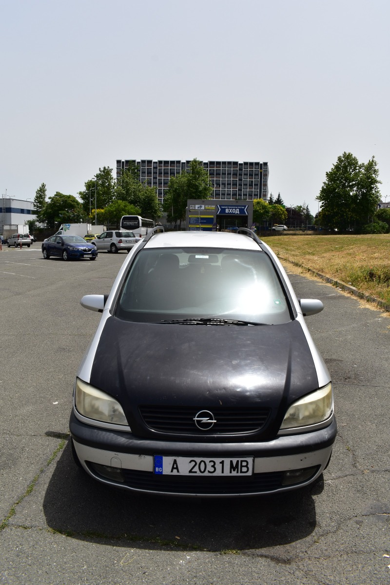 Opel Zafira, снимка 2 - Автомобили и джипове - 46229520
