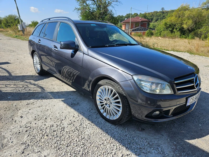 Mercedes-Benz C 220, снимка 2 - Автомобили и джипове - 47183558