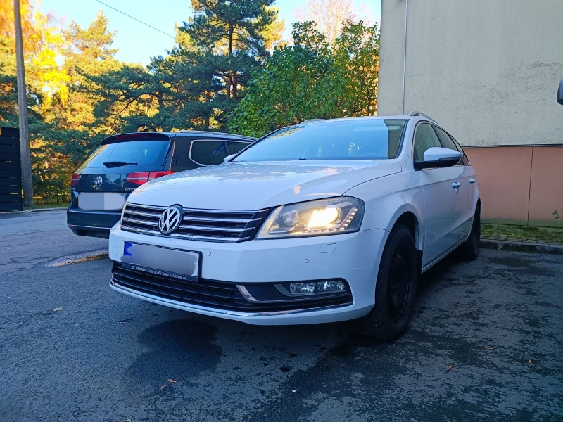 VW Passat, снимка 1 - Автомобили и джипове - 48309299