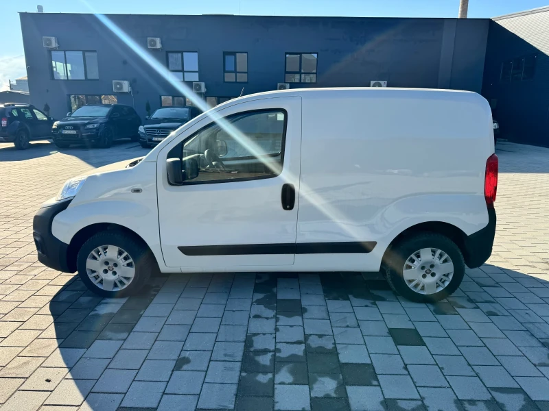 Fiat Fiorino Товарен, снимка 7 - Автомобили и джипове - 48331522