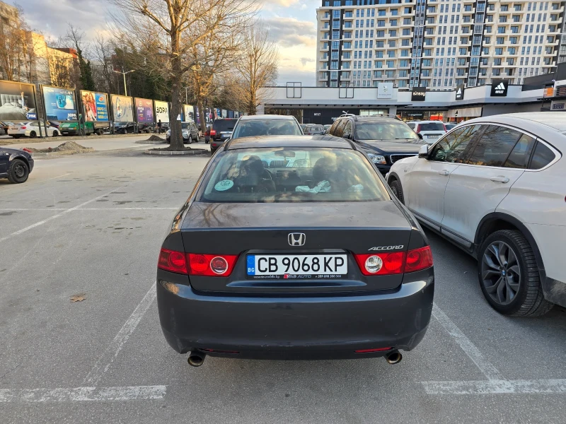 Honda Accord Executive, снимка 4 - Автомобили и джипове - 49091737