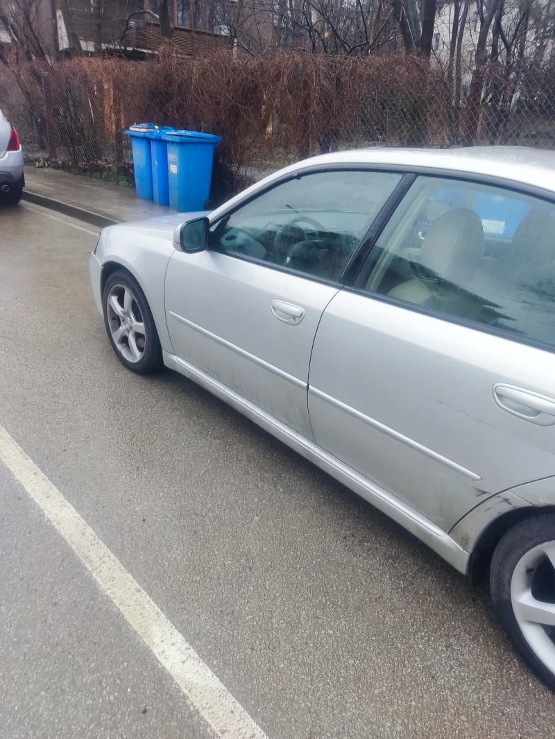 Subaru Legacy, снимка 5 - Автомобили и джипове - 52191790