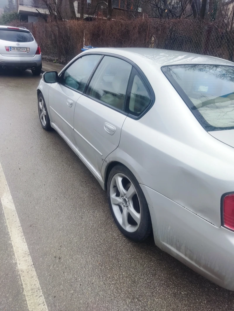 Subaru Legacy, снимка 4 - Автомобили и джипове - 52191790