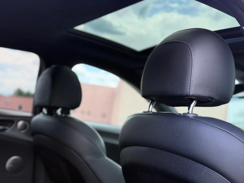 Kia Stinger 4WD  ЛИЗИНГ 100% Одобрение, снимка 13 - Автомобили и джипове - 50306216