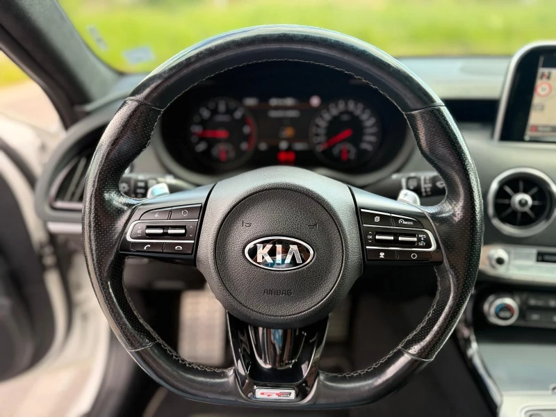 Kia Stinger 4WD  ЛИЗИНГ 100% Одобрение, снимка 9 - Автомобили и джипове - 50306216