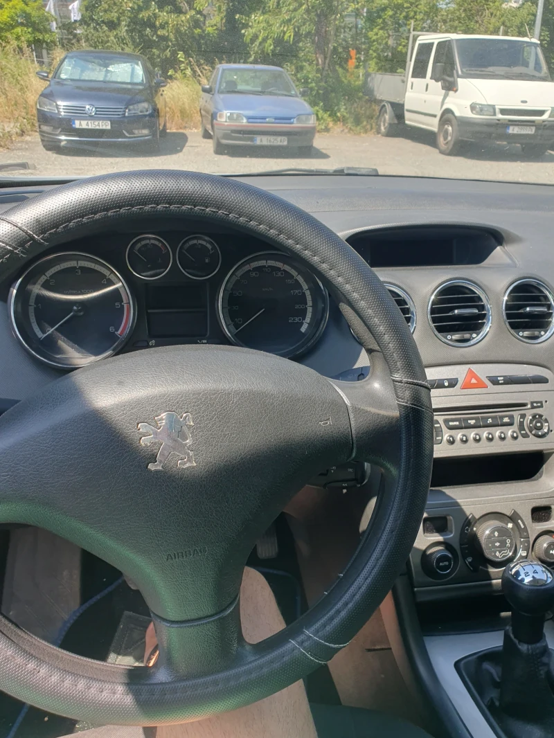 Peugeot 308 Комби 6+ 1, снимка 4 - Автомобили и джипове - 52667296