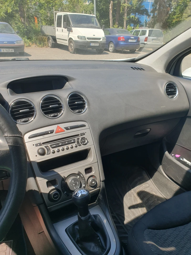 Peugeot 308 Комби 6+ 1, снимка 3 - Автомобили и джипове - 52667296