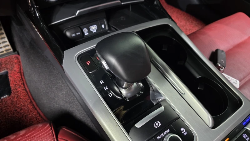 Kia Stinger 3.3T AWD GT autogeorge.com, снимка 8 - Автомобили и джипове - 52134170