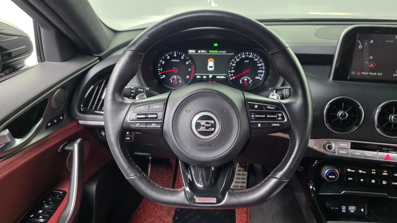 Kia Stinger 3.3T AWD GT autogeorge.com, снимка 13 - Автомобили и джипове - 52134170