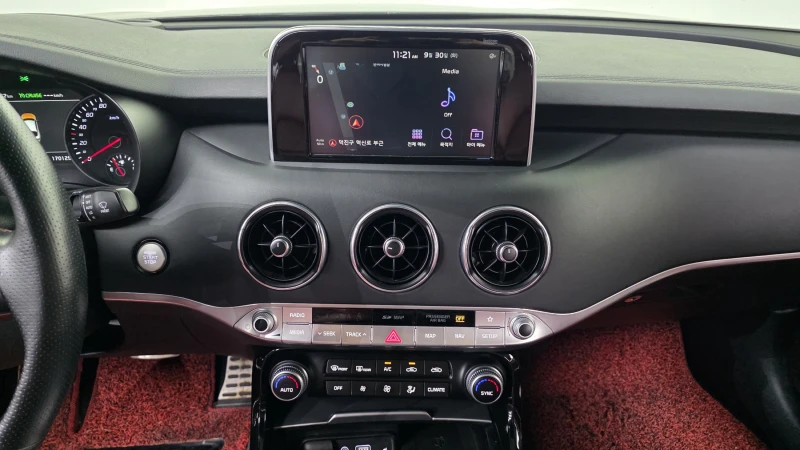 Kia Stinger 3.3T AWD GT autogeorge.com, снимка 14 - Автомобили и джипове - 52134170