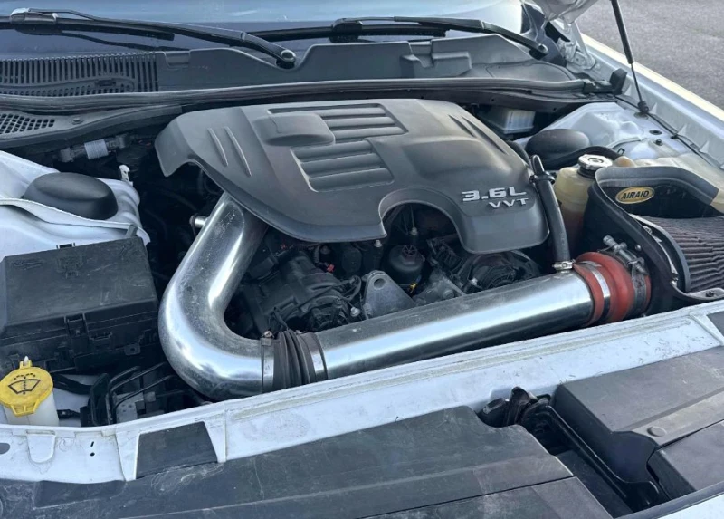 Dodge Challenger SXT 3.6L V6, снимка 7 - Автомобили и джипове - 52562113