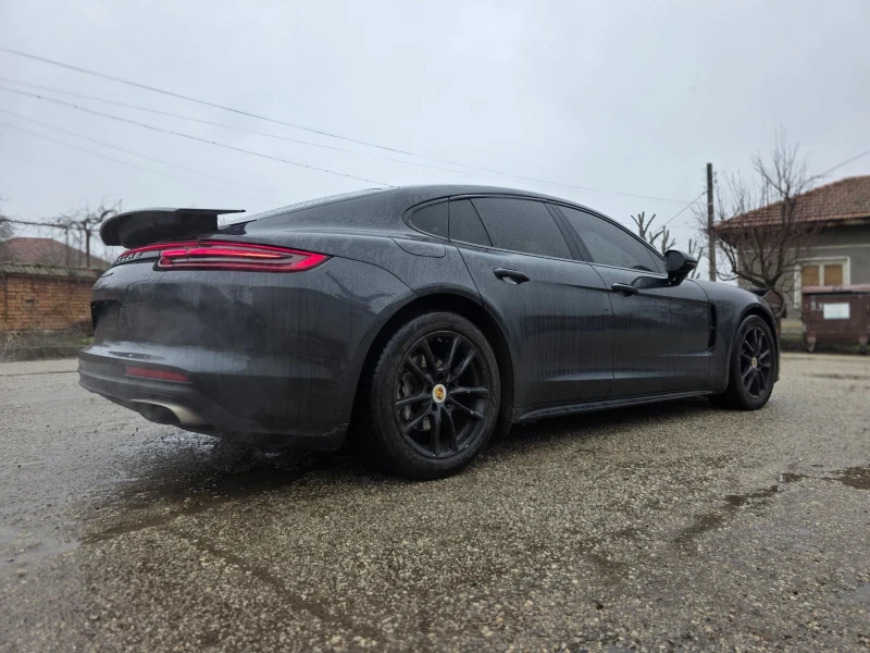 Porsche Panamera  2018, снимка 9 - Автомобили и джипове - 53485737