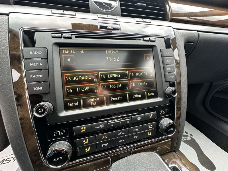 VW Phaeton 3.0 TDI 4motion, снимка 9 - Автомобили и джипове - 53500412