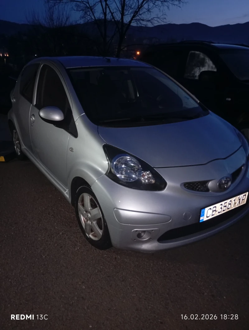 Toyota Aygo, снимка 2 - Автомобили и джипове - 53501054