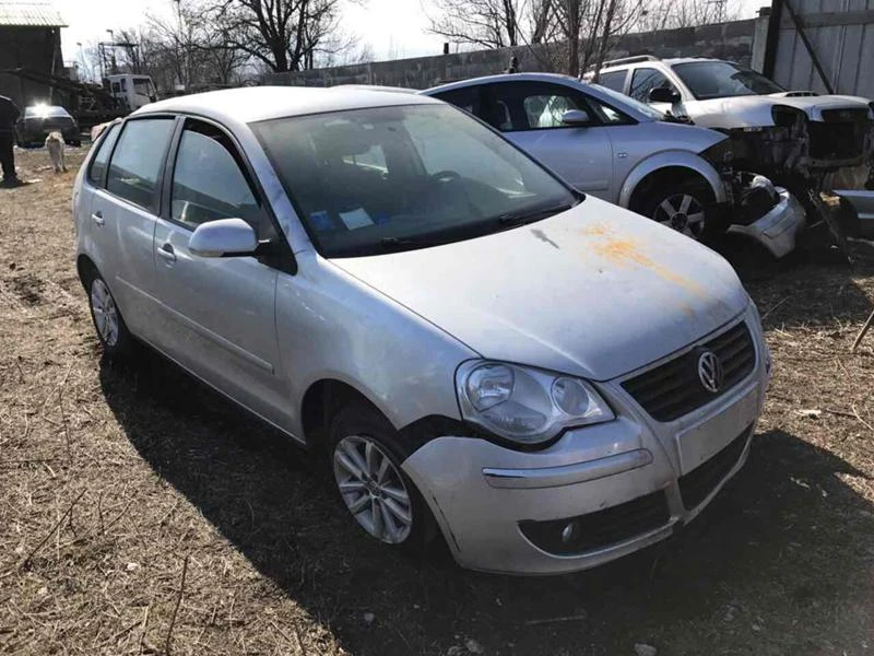 VW Polo 1,4i TIP-BUD - [1] 