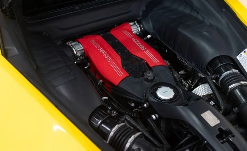 Ferrari 488 GTB, снимка 7 - Автомобили и джипове - 53922271
