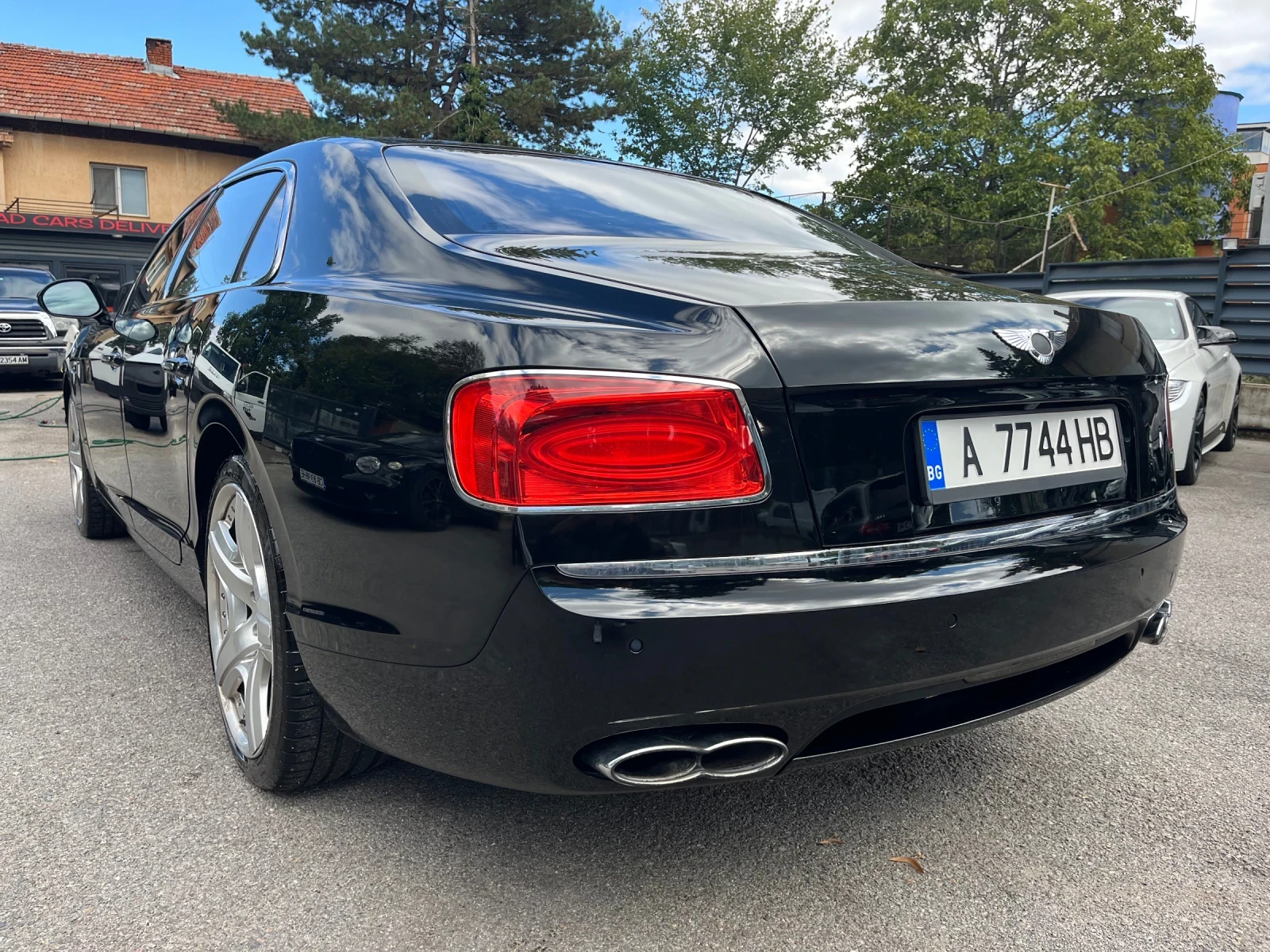 Bentley Flying Spur 4.0/V8/Mulliner - изображение 4