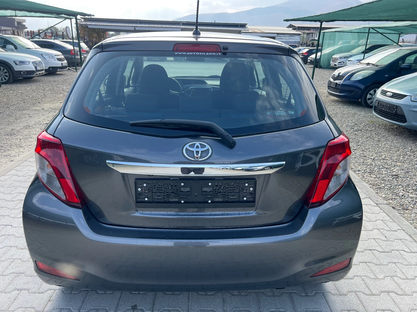 Toyota Yaris 1.3i Камера Лизинг - изображение 5