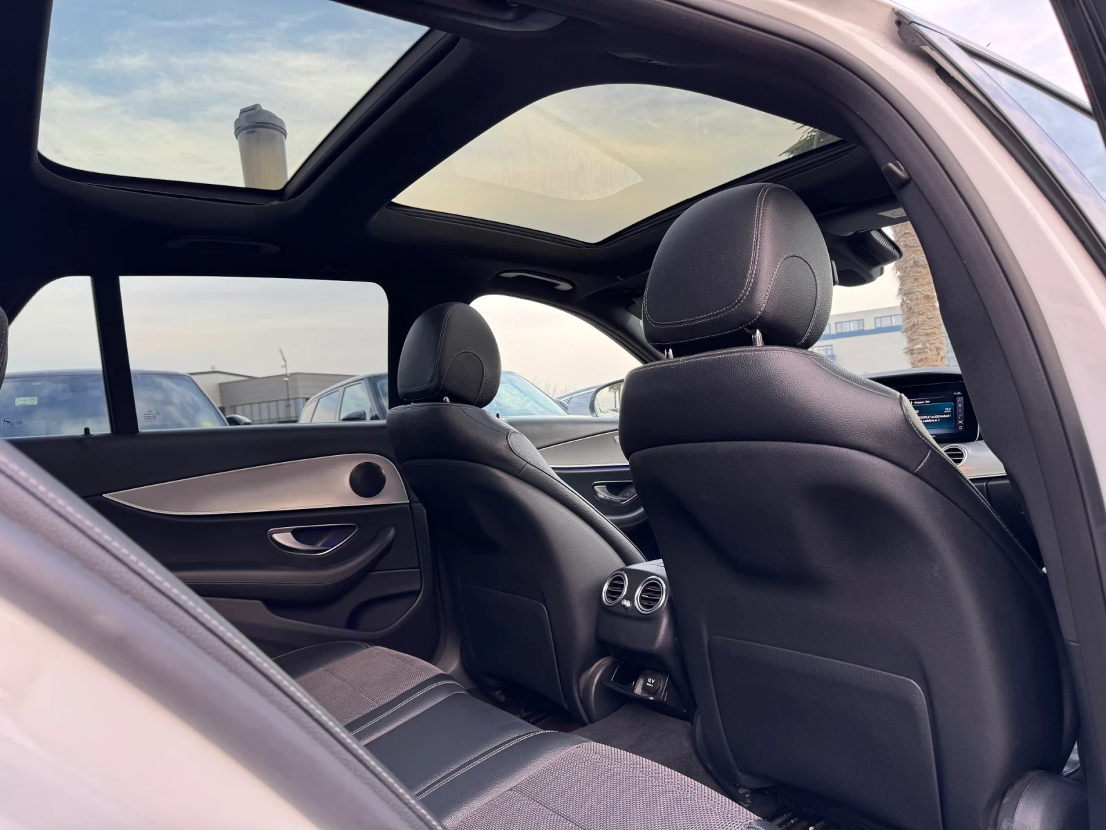 Mercedes-Benz E 220 * 4MATIC* PANORAMA*  | Mobile.bg — изображение 11