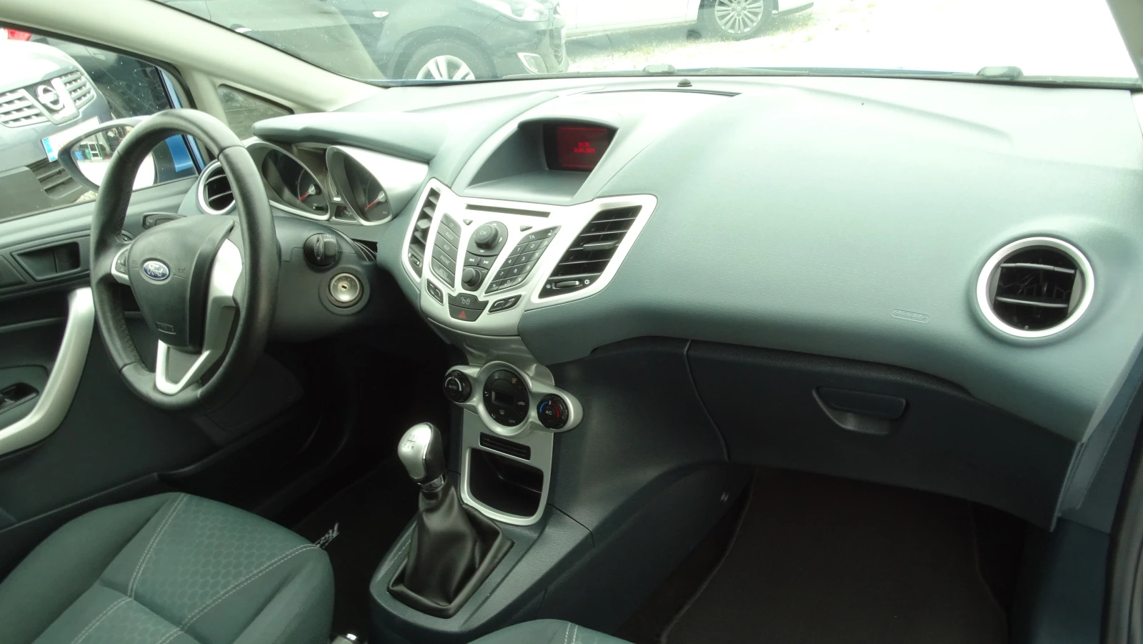 Ford Fiesta 1.4TDCI - изображение 8