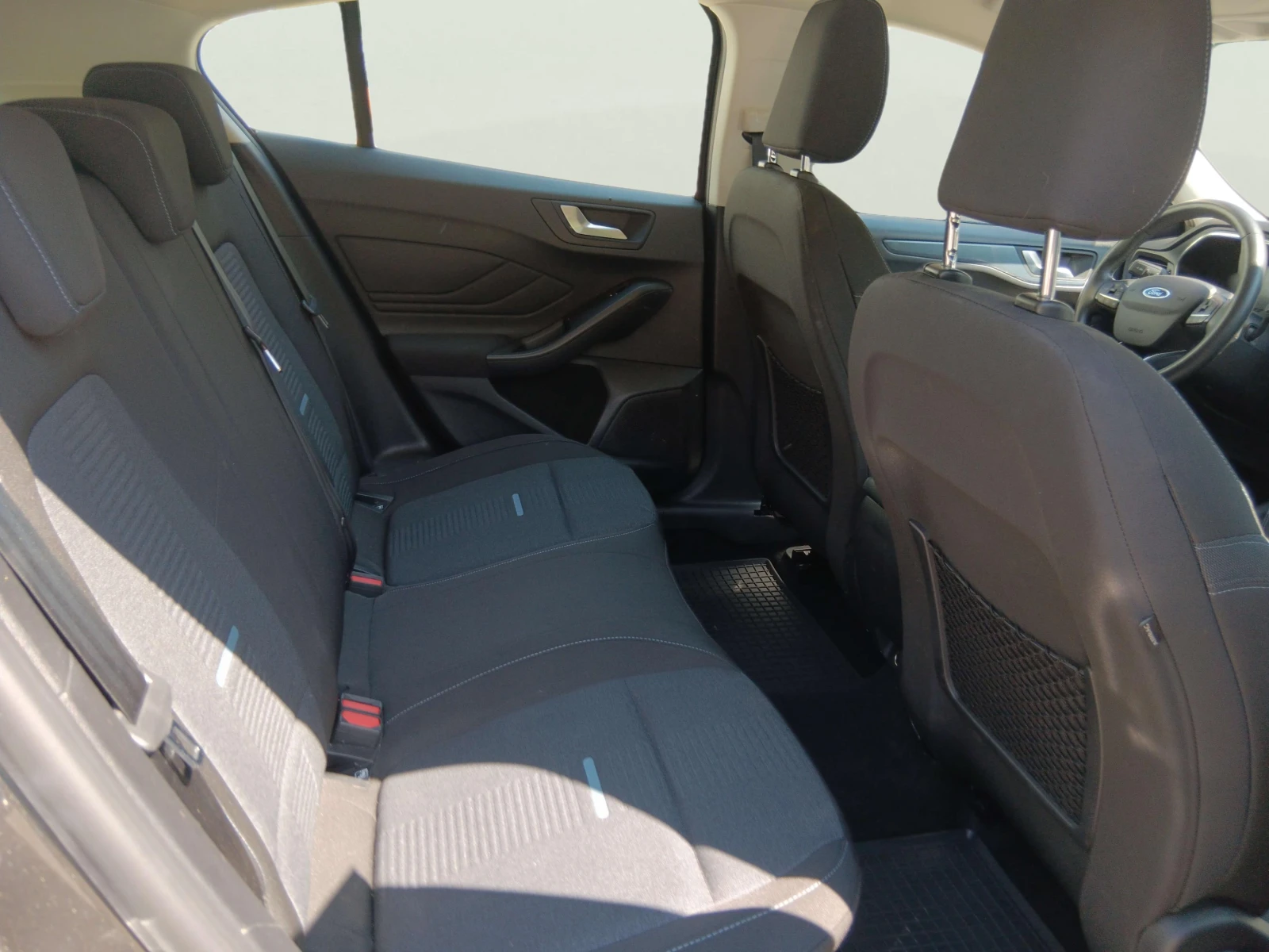 Ford Focus 1.0 EcoBoost mHEV | Mobile.bg   13