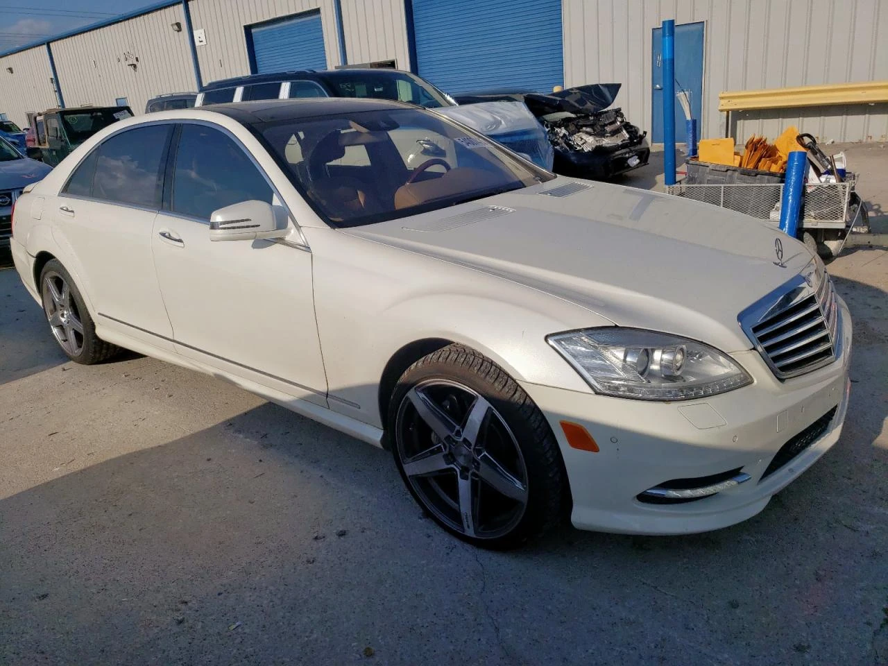 Mercedes-Benz S 550 ОБДУХВАНЕ* KEYLESS* H/K* ПАНО* РЕАЛНИ КМ - изображение 4
