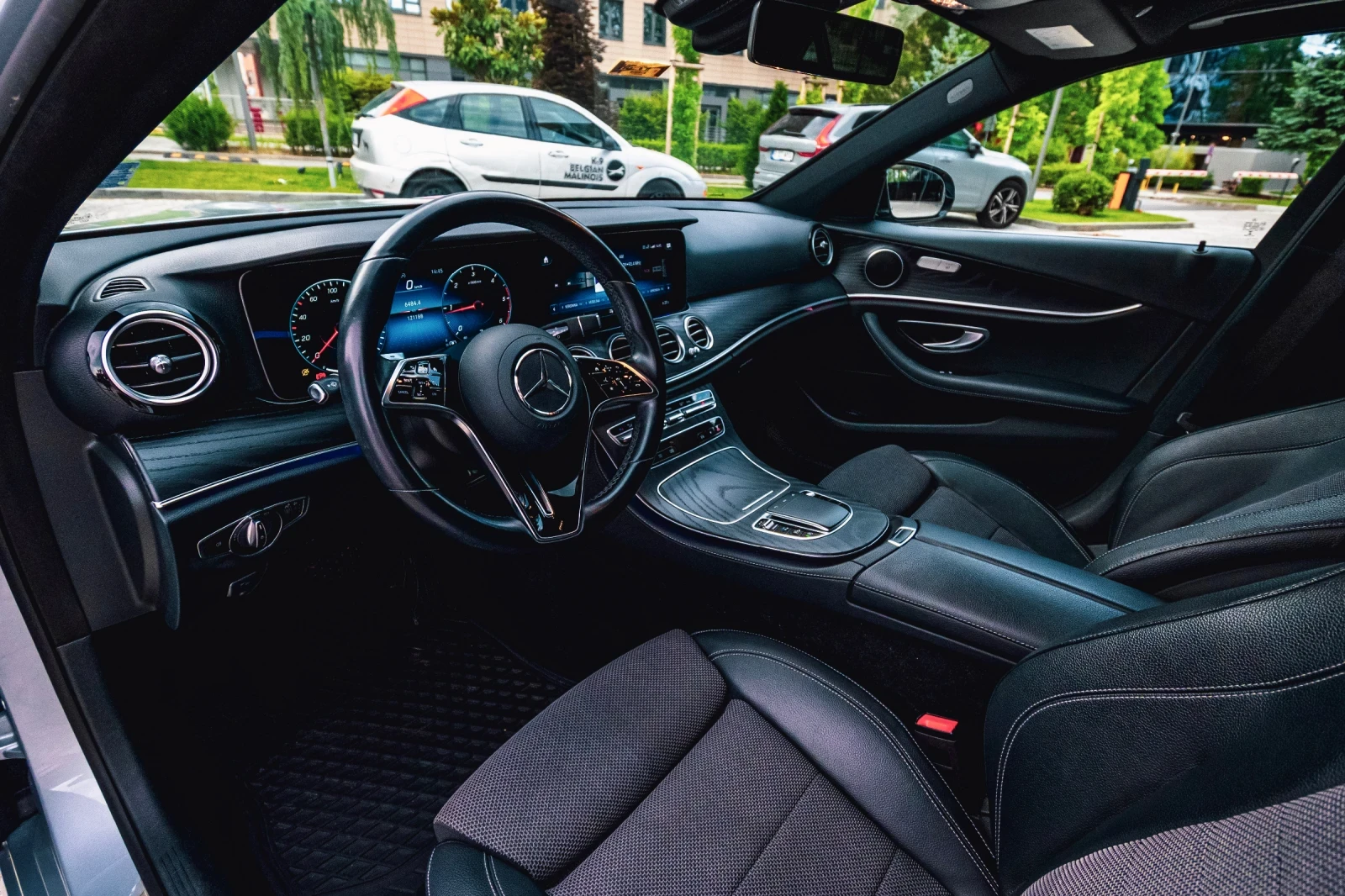 Mercedes-Benz E 220 CDi/PANO/LIZING/Multibeam | Mobile.bg   12