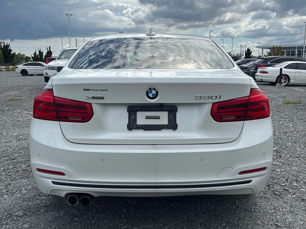 BMW 330 * CARFAX * АВТО КРЕДИТ * ЦЕНА ДО БГ! - изображение 3