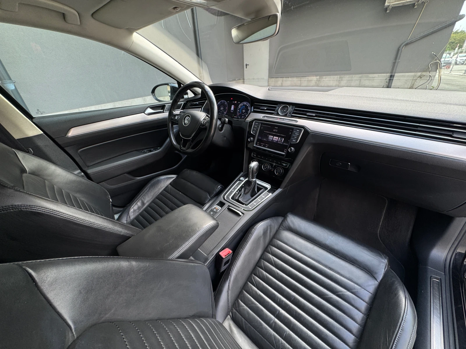 VW Passat 2.0 TDI 4х4 190к.с. FULL екстри//Highline 4Motion  - изображение 5