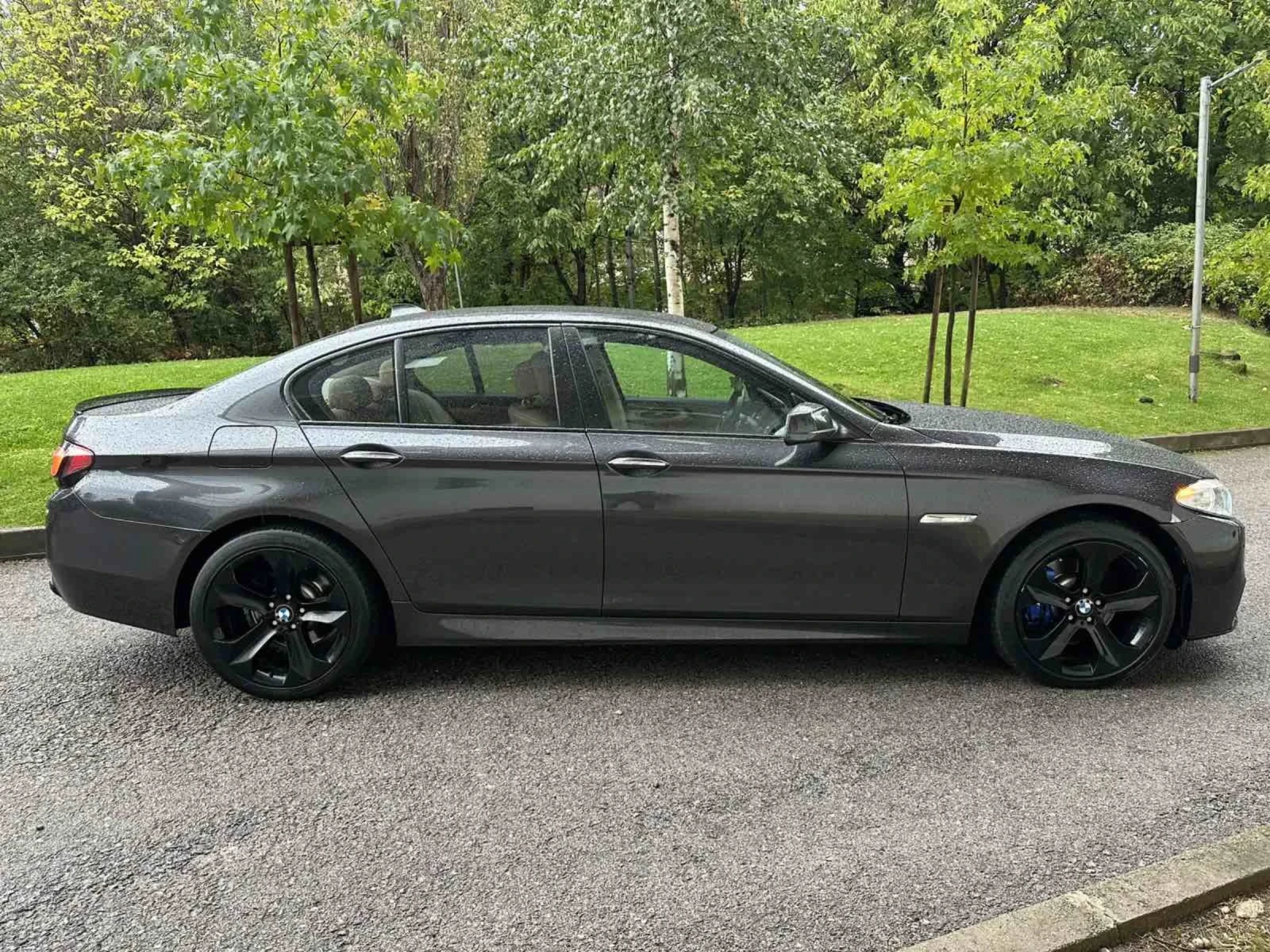 BMW 530 d / M-OPTIC  - изображение 8