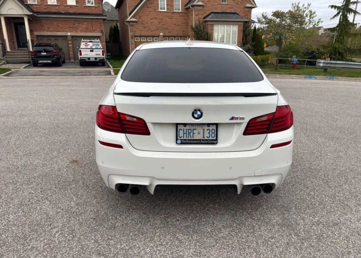 BMW M5 FACELIFT * * CAR FAX * * АВТО КРЕДИТ * *  - изображение 4