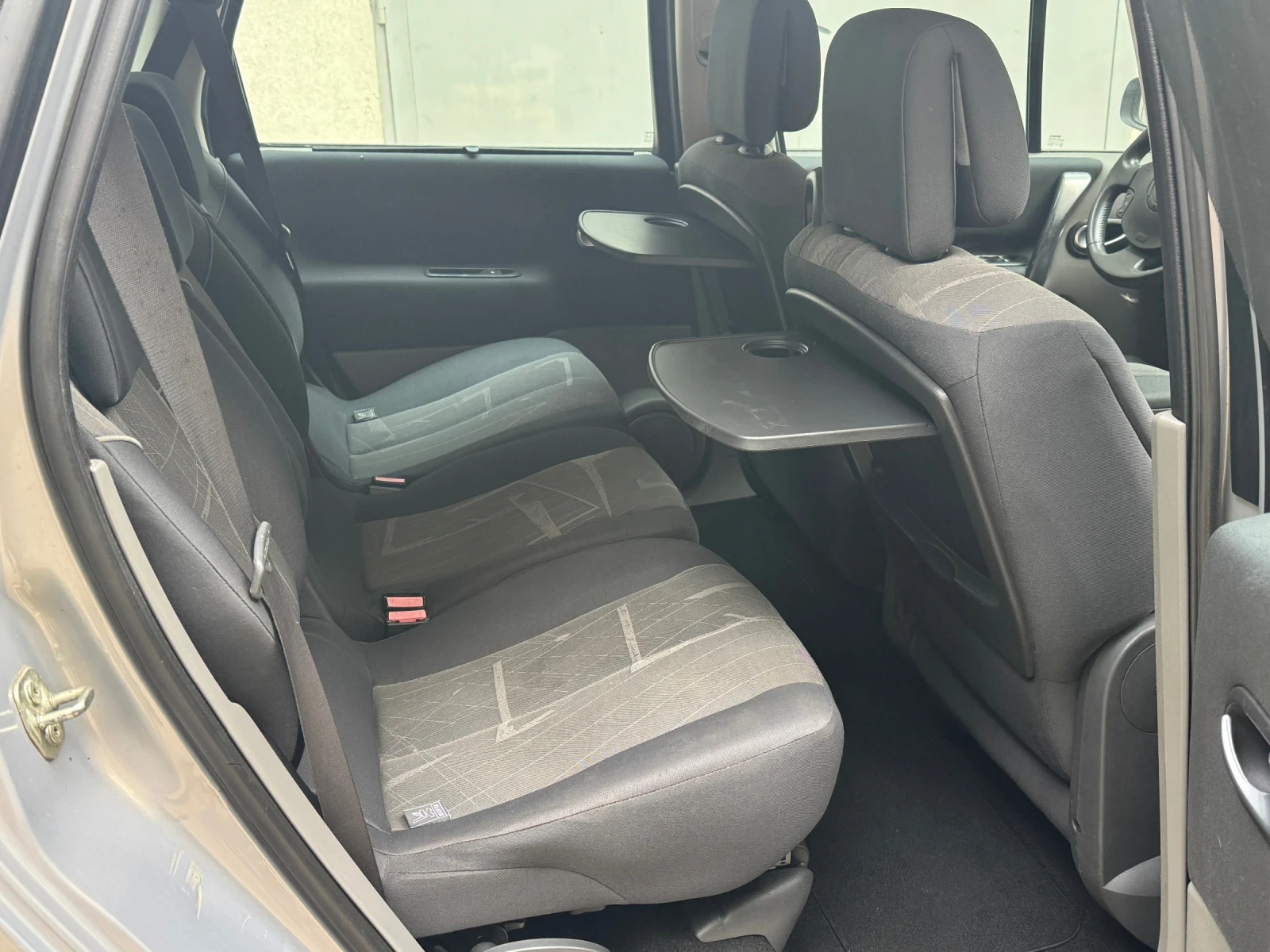 Renault Grand scenic 2.0i A 7  | Mobile.bg   13