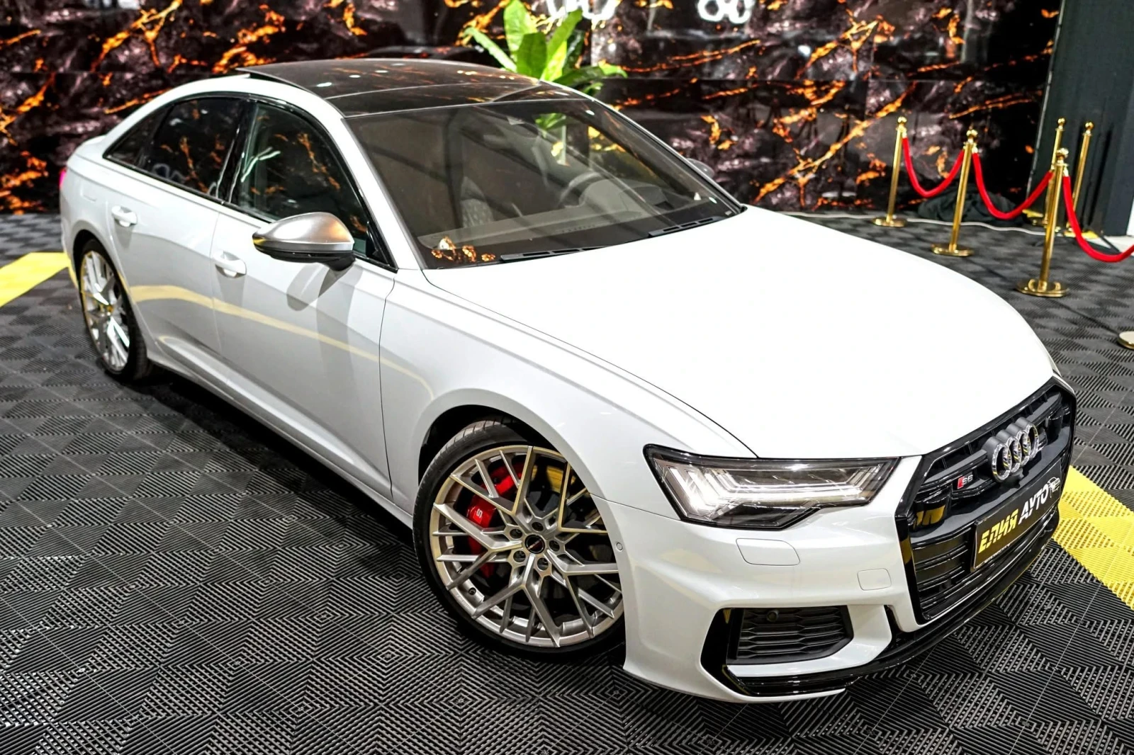 Audi S6 3.0TDI MATRIX QUATTRO B&O MEGA FULL ЛИЗИНГ 100% - изображение 5