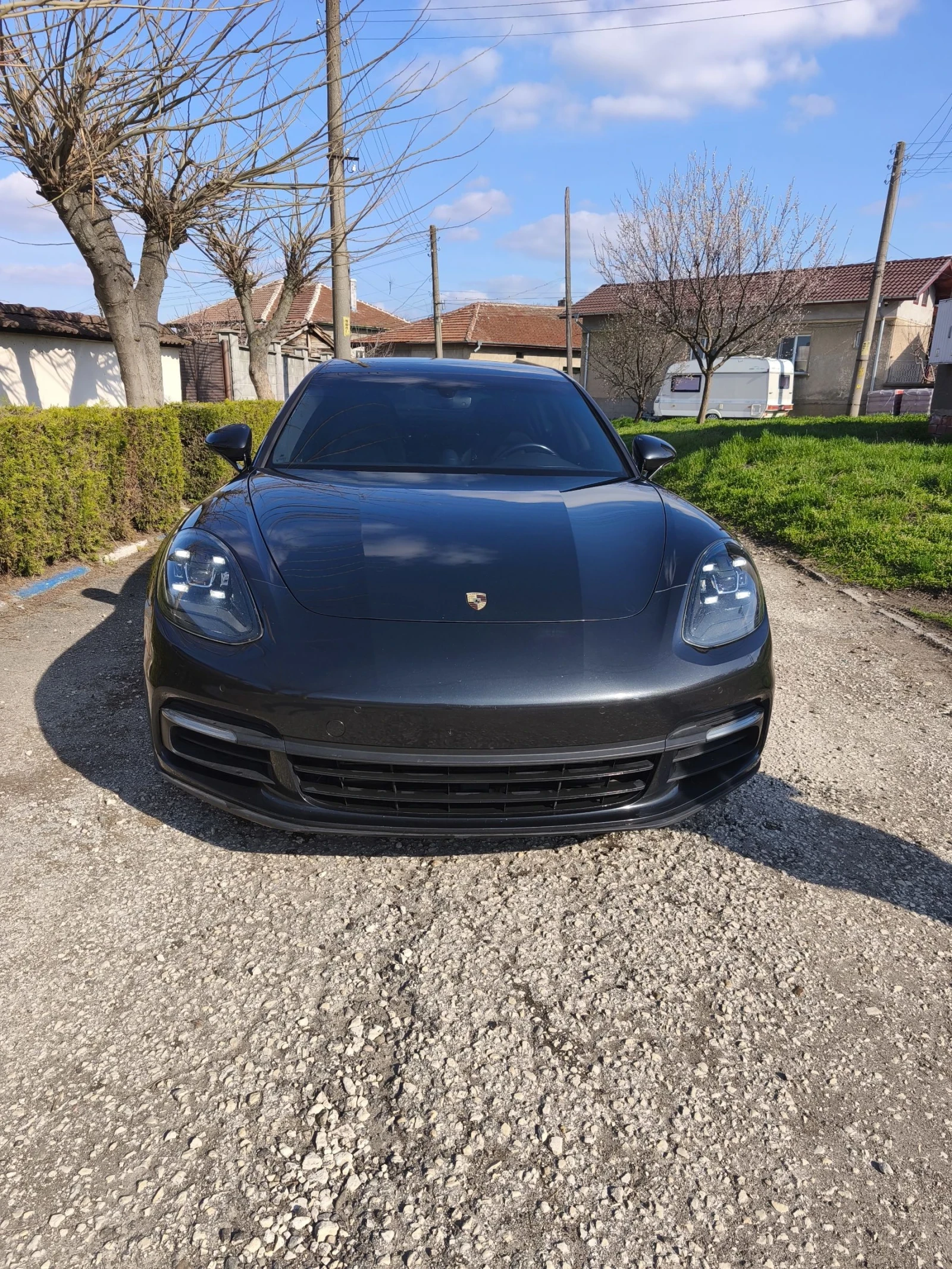 Porsche Panamera  2018