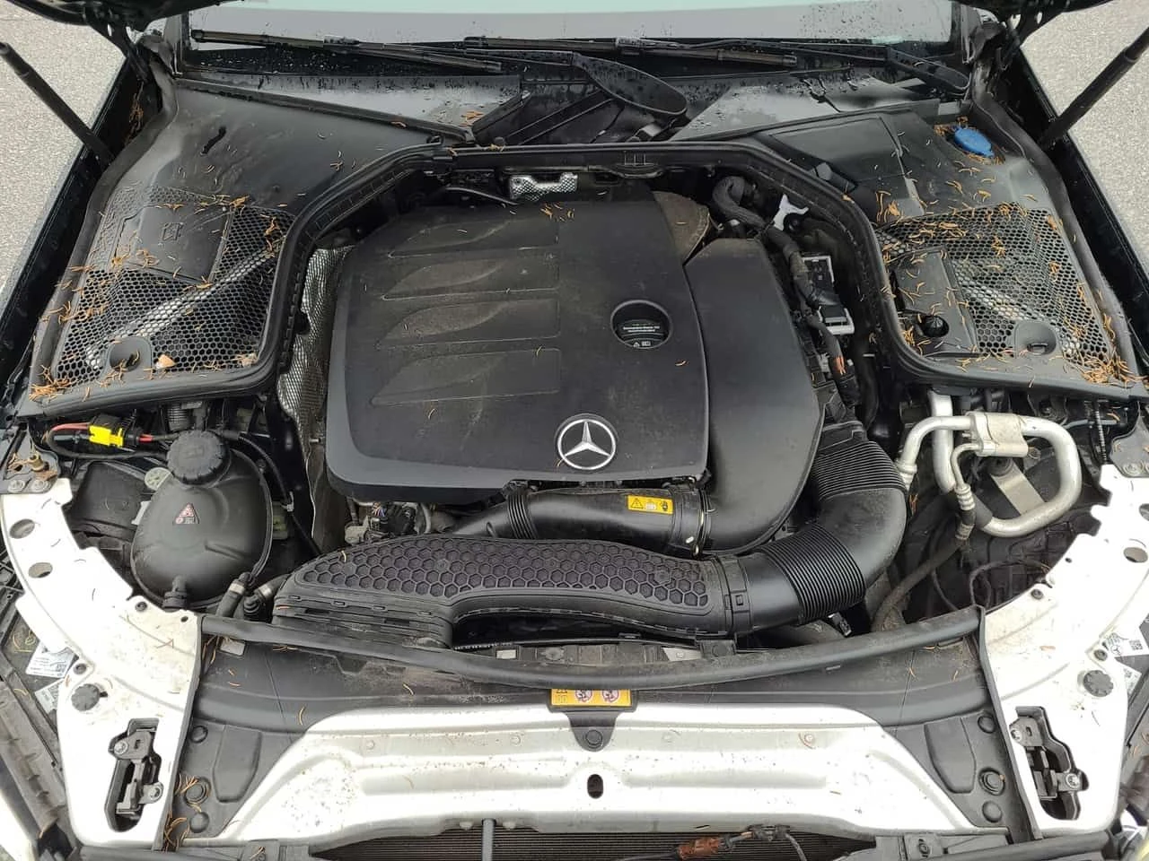 Mercedes-Benz C 300 ПАНО| 360 КАМЕРИ| ПAMET| CARFAX| АМБИЕНТ| , снимка 8 - Автомобили и джипове - 54217506