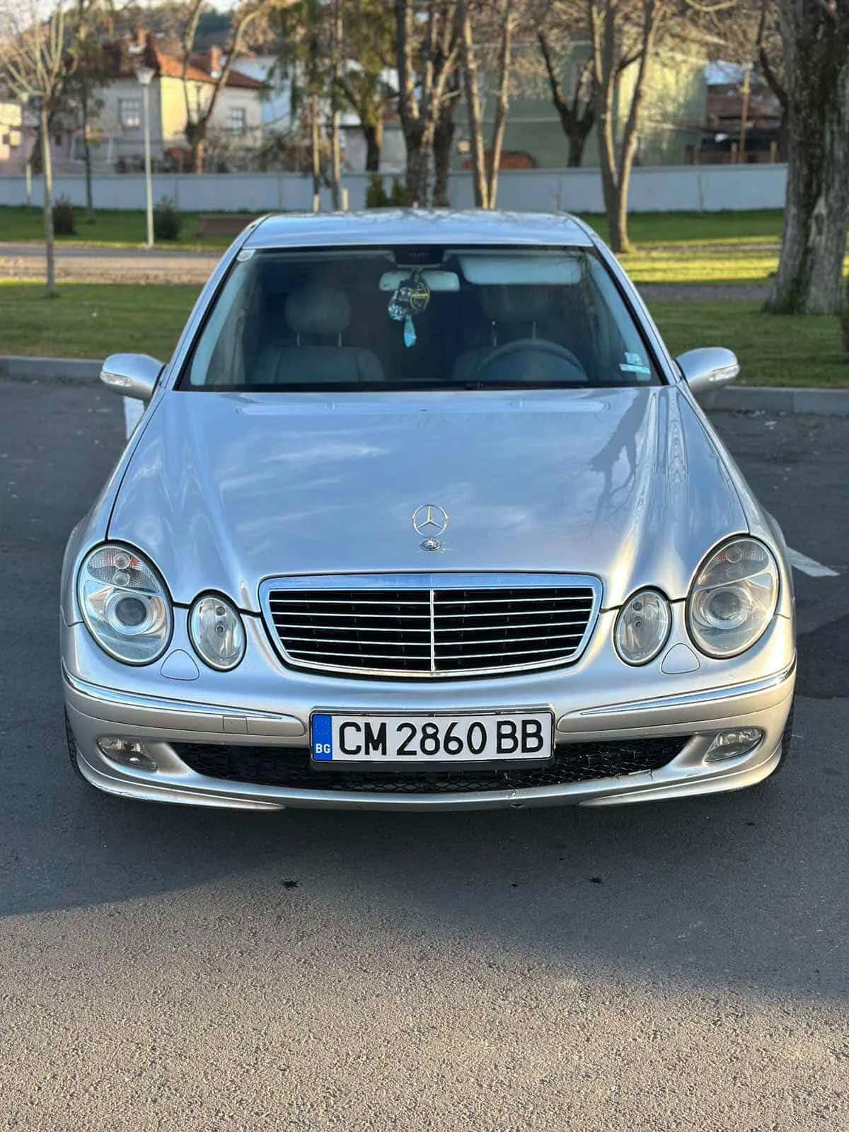 Mercedes-Benz E 320