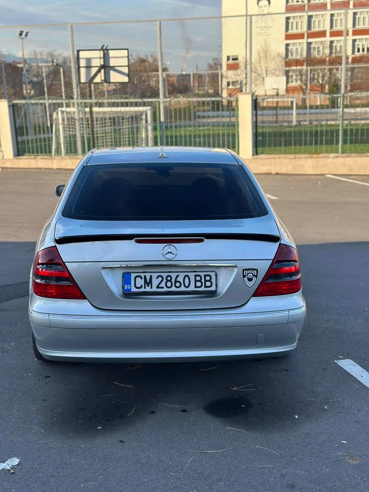 Mercedes-Benz E 320, снимка 3 - Автомобили и джипове - 54346600