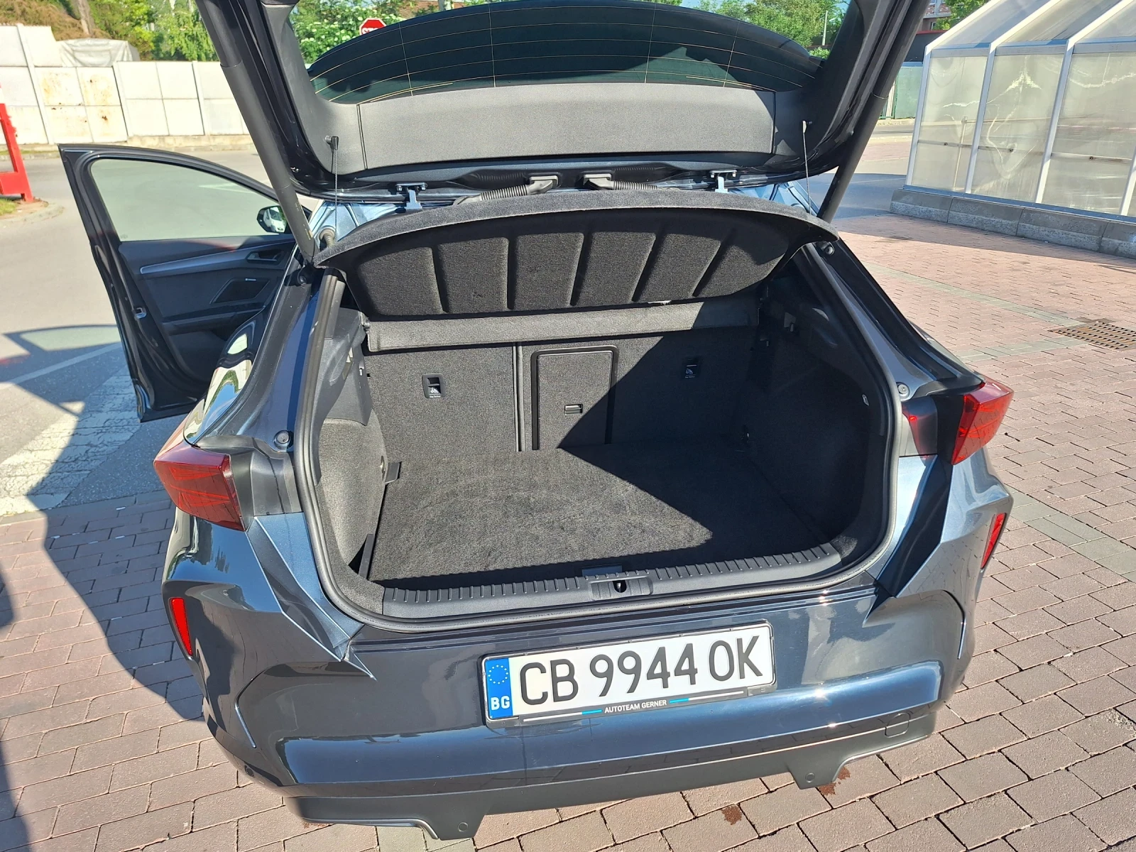 Cupra Formentor 1.5 eTSI/7DSG/FACELIFT, снимка 7 - Автомобили и джипове - 54884659