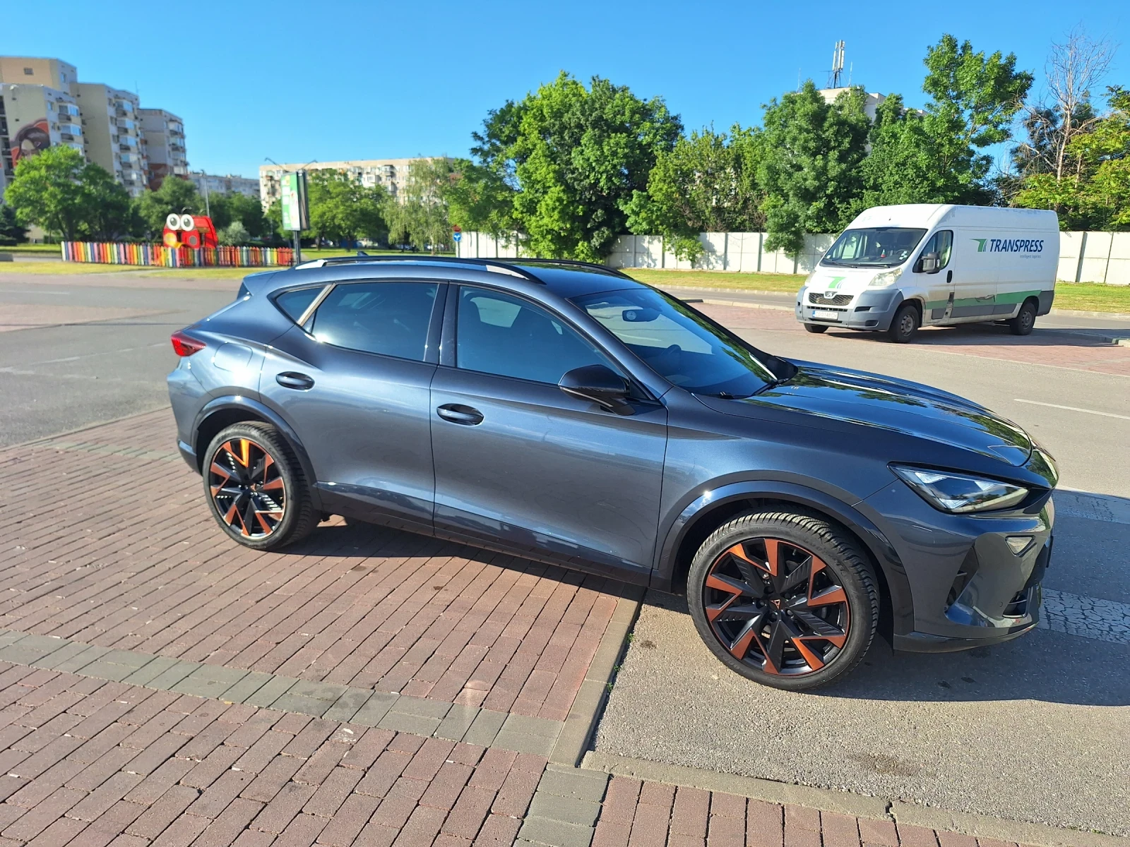 Cupra Formentor 1.5 eTSI/7DSG/FACELIFT, снимка 4 - Автомобили и джипове - 54884659