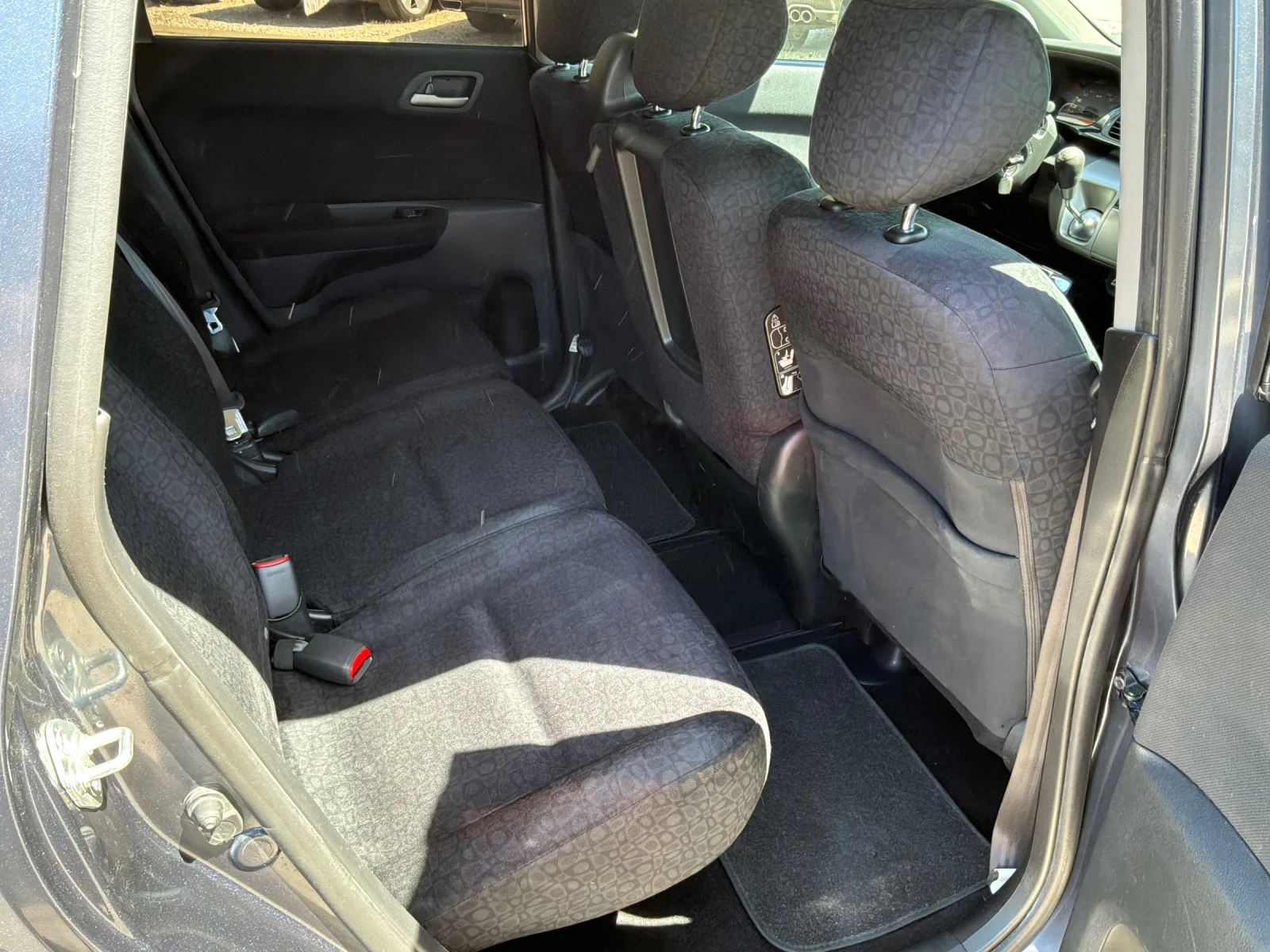 Honda Fr-v 1.7i 125к.с 158000км. Внос Италия , снимка 14 - Автомобили и джипове - 54712153