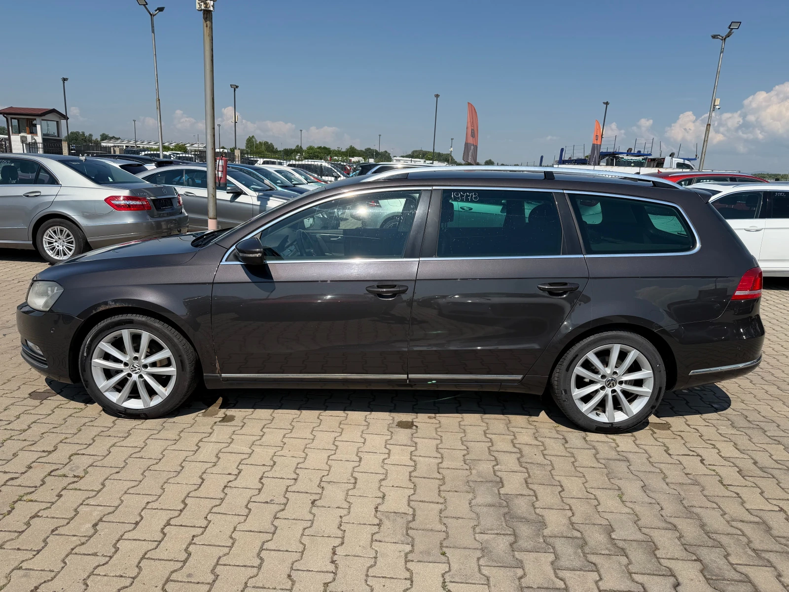 VW Passat 2.0TDI KOJA EURO 5, снимка 9 - Автомобили и джипове - 55059519