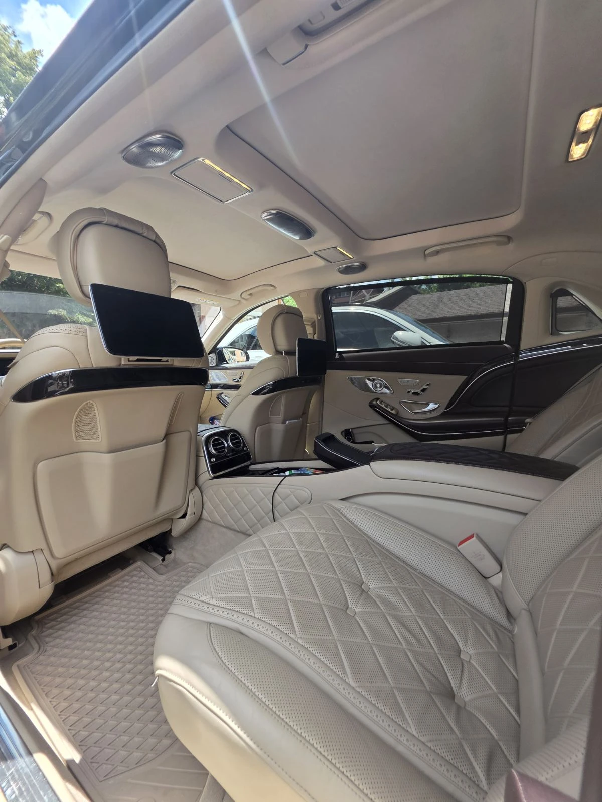 Mercedes-Benz Maybach MAYBACH, снимка 6 - Автомобили и джипове - 55119536