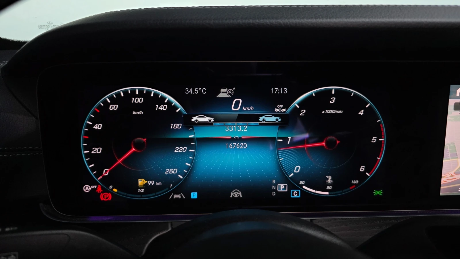 Mercedes-Benz E 220 AMG line/Head up/360 Cam/Подгрев/БЪРМАСТЕР/360/, снимка 6 - Автомобили и джипове - 55445212