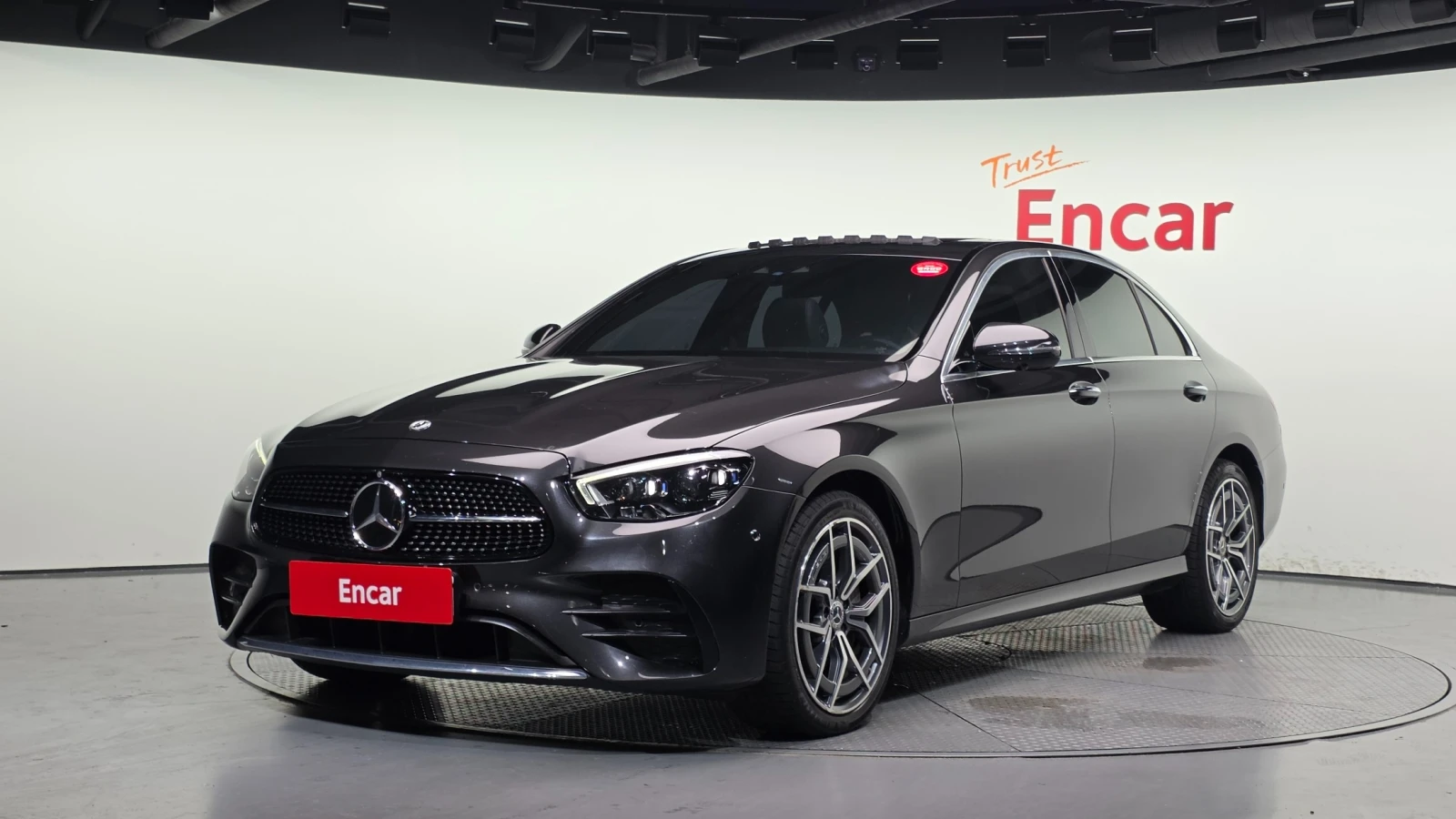 Mercedes-Benz E 220 AMG line/Head up/360 Cam/Подгрев/БЪРМАСТЕР/360/