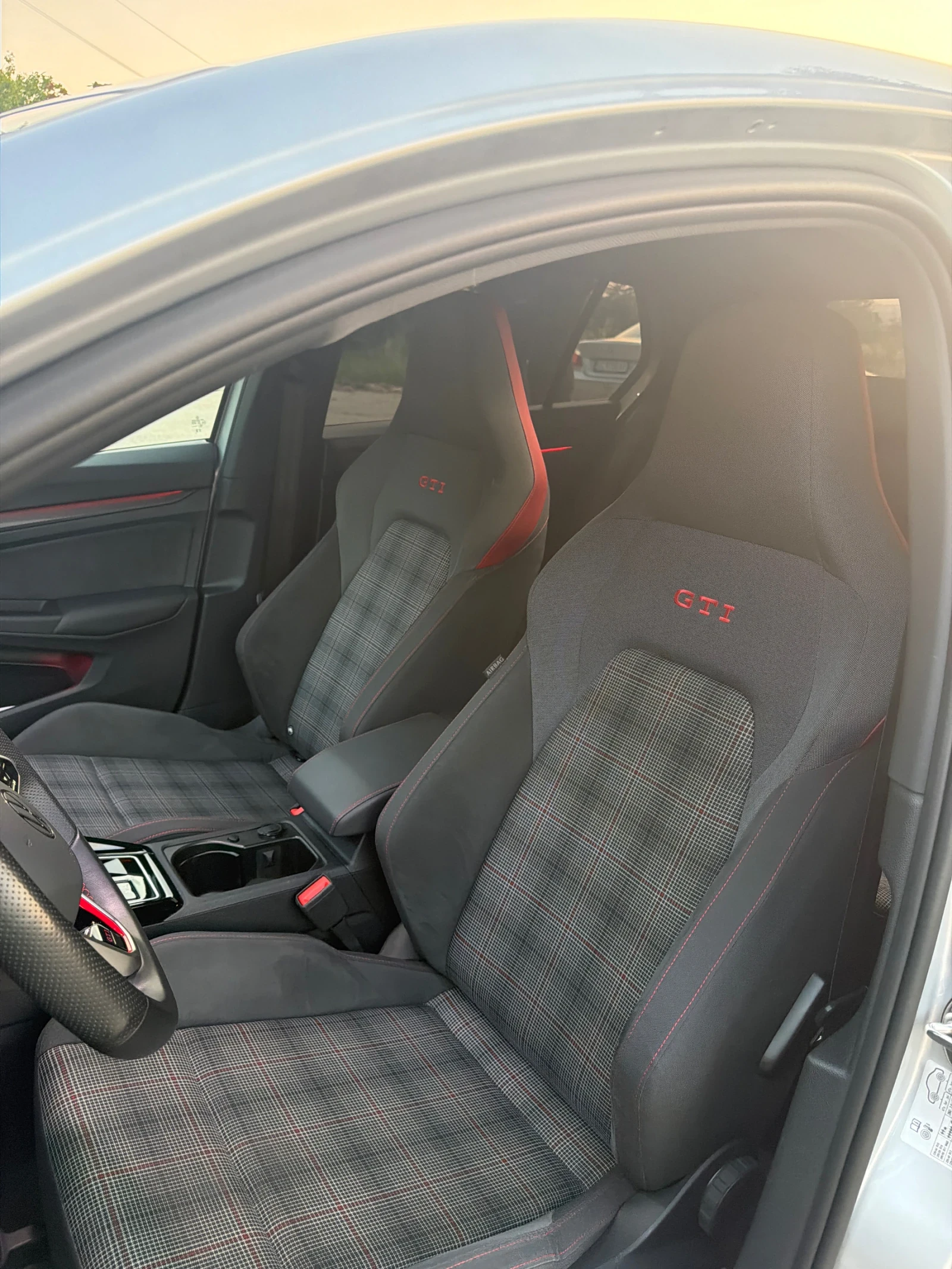 VW Golf GTI, снимка 10 - Автомобили и джипове - 55568671