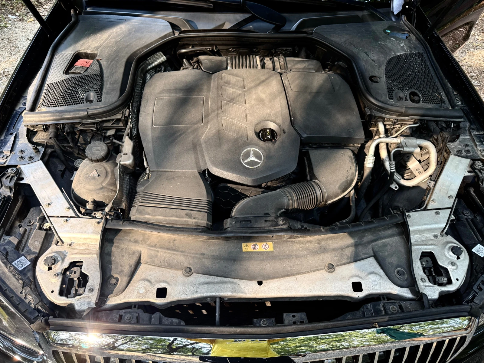 Mercedes-Benz E 200, снимка 17 - Автомобили и джипове - 55577784