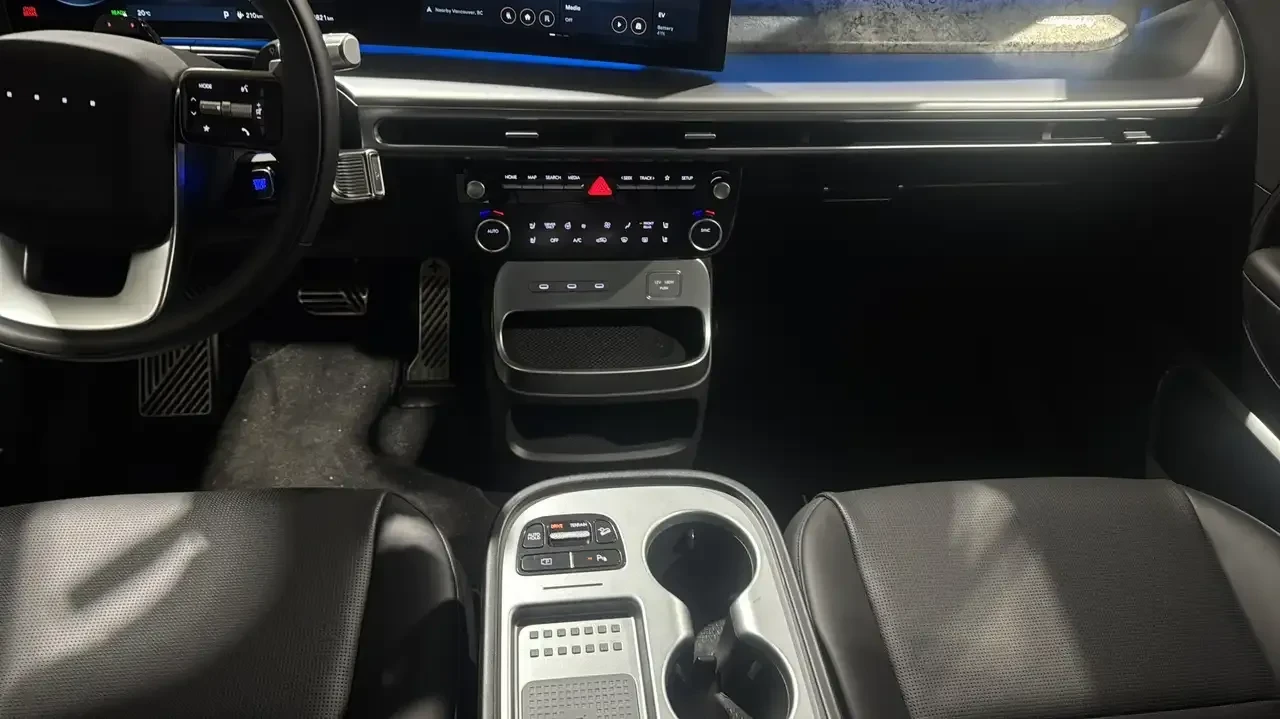 Hyundai IONIQ 9 Preferred + AWD w-Ultimate Calligraphy Pkg, снимка 12 - Автомобили и джипове - 55755203