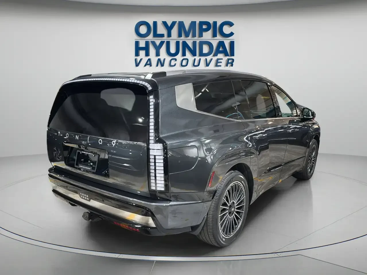 Hyundai IONIQ 9 Preferred + AWD w-Ultimate Calligraphy Pkg, снимка 3 - Автомобили и джипове - 55755203