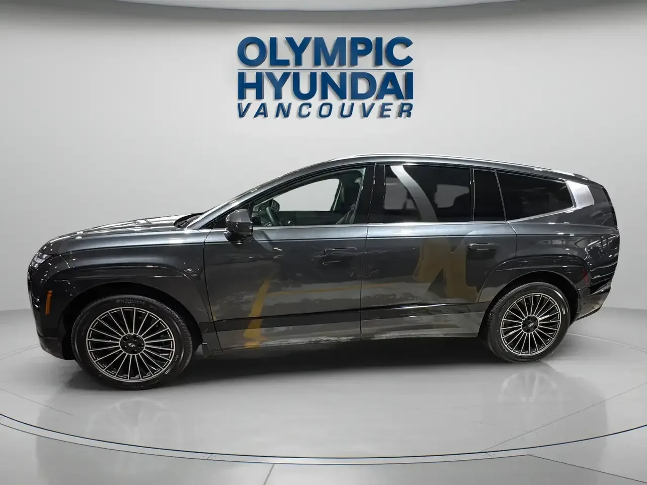 Hyundai IONIQ 9 Preferred + AWD w-Ultimate Calligraphy Pkg, снимка 8 - Автомобили и джипове - 55755203